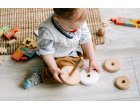 Jucării de coordonare mână-ochi și rolul lor în dezvoltarea copilului
