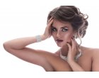 STUDIU: Romancele cheltuie in medie 500 de lei lunar pe produse si servicii de infrumusetare. Afla in ce investesc ele!