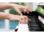 4 motive sa-ti inscrii copilul la Cursuri de pian