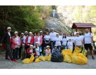 Nestle si partenerii sai au colectat 40 tone de deseuri din Parcul National Cozia de Ziua Mondiala a Curateniei