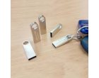 Tipuri de cadouri utile angajatilor - USB-uri personalizate