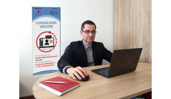 Peste 700 de persoane aflate în linia 1 în gestionarea Covid-19, precum și persoane vulnerabile, afectate psiho-emoțional de pandemie, au beneficiat de consiliere psihologică online 24/7 și telefonică în trei săptămâni de proiect