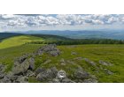 Ce tipuri de obiective turistice promoveaza geoturismul?