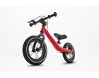Copiii pot invata mersul pe bicicleta cu ajutorul bicicletelor de echilibru fara pedale