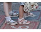 Ati ales modelul potrivit de sandale pentru fetite?