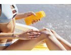 Piele radiantă vara asta: vitamine, SPF și look natural în make-up