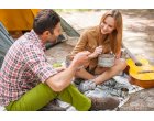 Cum te pregătești pentru primul tău weekend de camping
