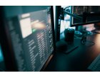 Cum să alegi un hosting fiabil în 2025 – Ce oferă MegaHost și de ce contează