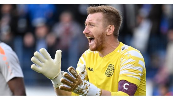 LuposGK lansează o ediție limitată de mănuși sportive inspirate din heraldica României