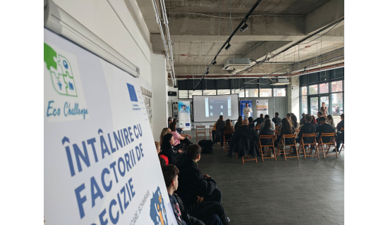 Dialog direct intre tineri si autoritati la Targu Jiu, in cadrul proiectului Tineret pentru Viitor